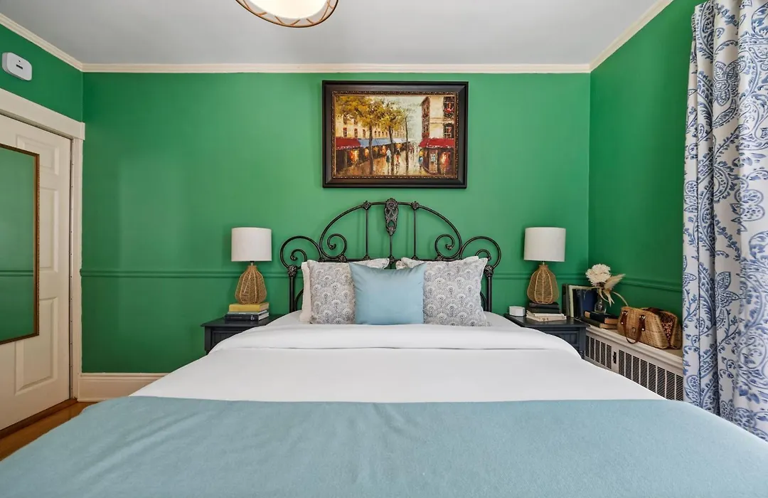 Hartstone Inn-1
