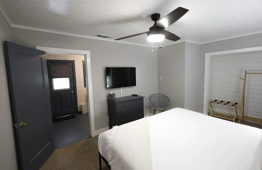 Piety Hill Cottages-1