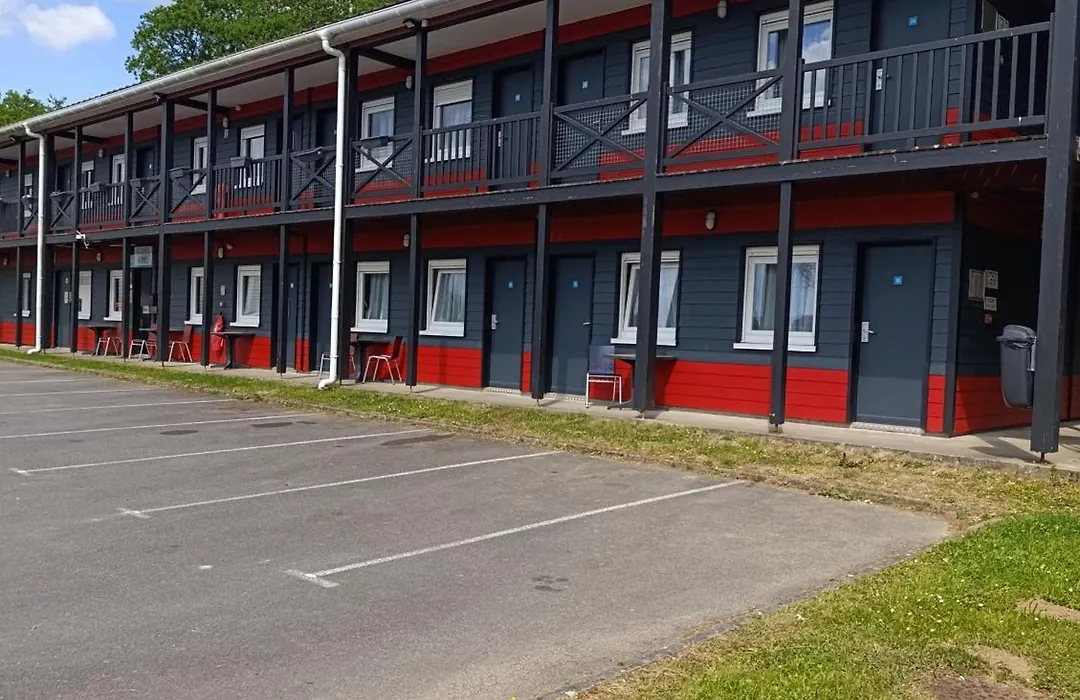 Enzo Hotels Quimperle-1