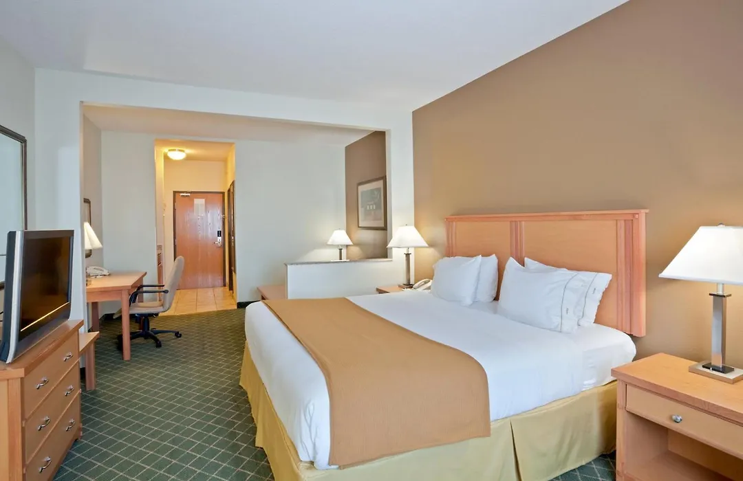 Holiday Inn Express Hotel & Suites Lincoln South By Ihg-1