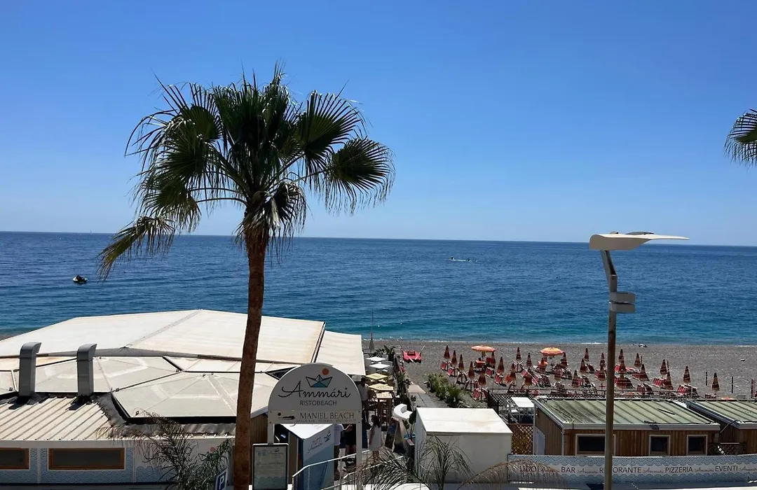 Maniel Beach Hotel-1