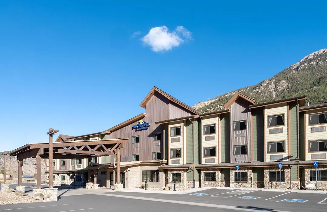 Microtel Inn & Suites By Wyndham Georgetown Lake-1