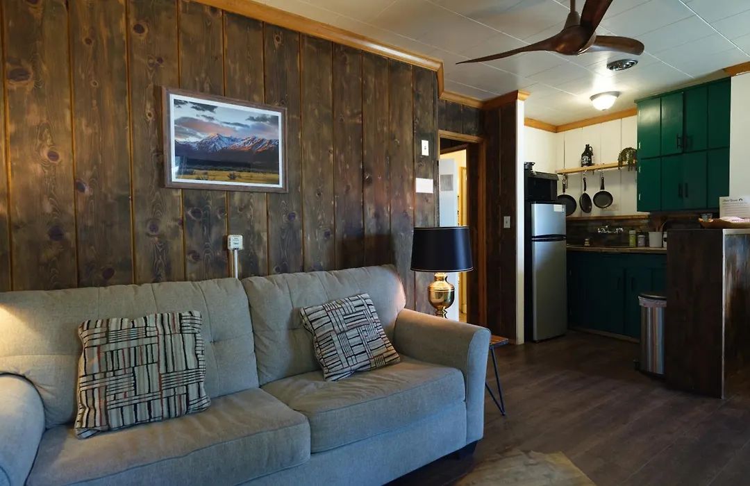 Lake Front Cabins-1
