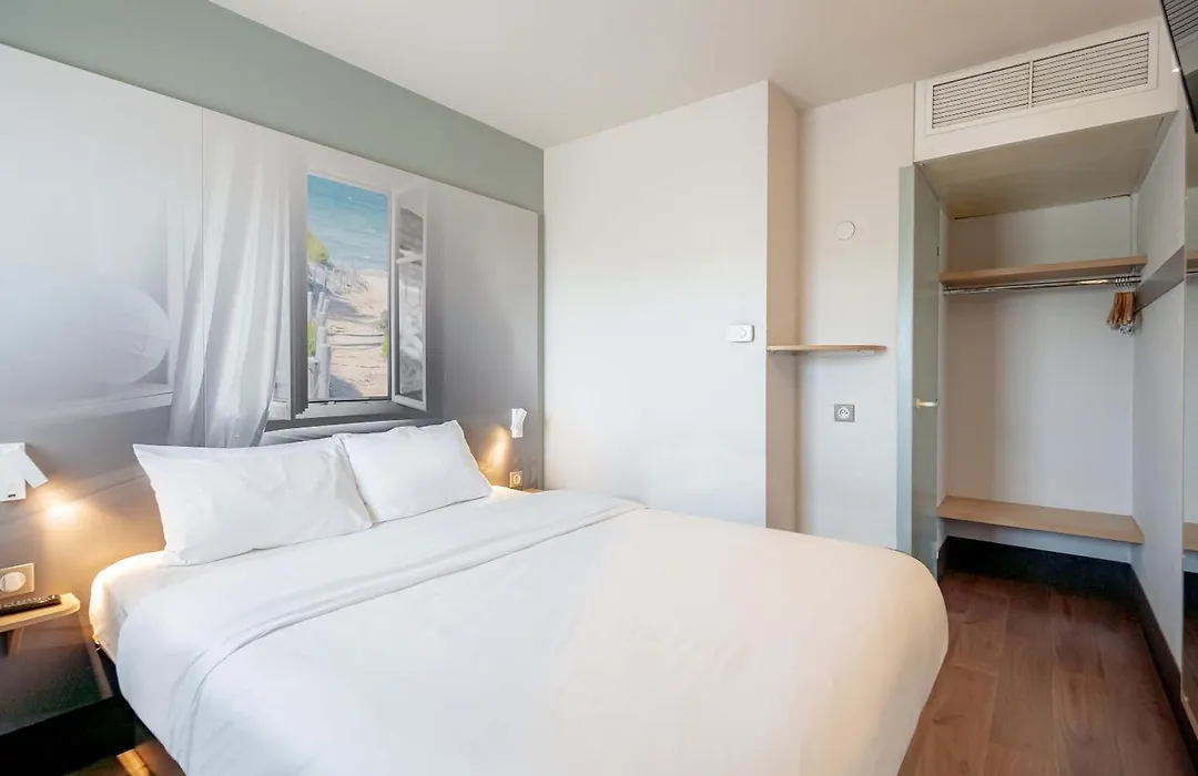 B&B HOTEL Hyères-1