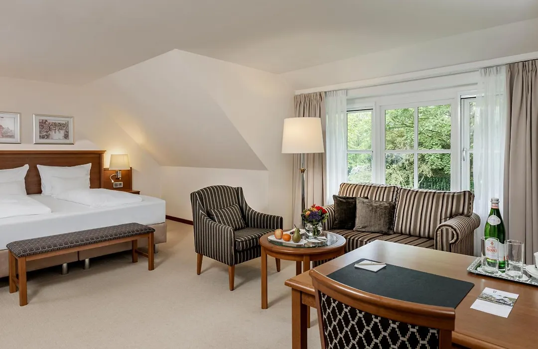 Parkhotel De Wiemsel-1