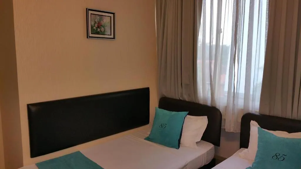 85 Beach Garden Hotel-1