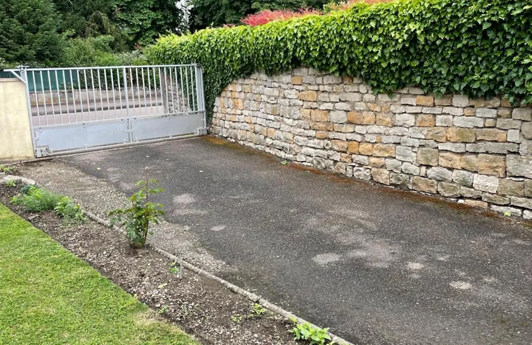 Studio privée Vesoul -Wifi,TV,Clim,Parking gratuit-1
