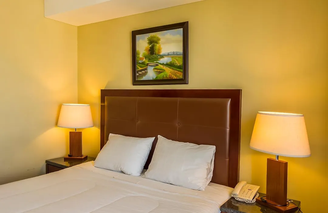 Hotel Stanford-1
