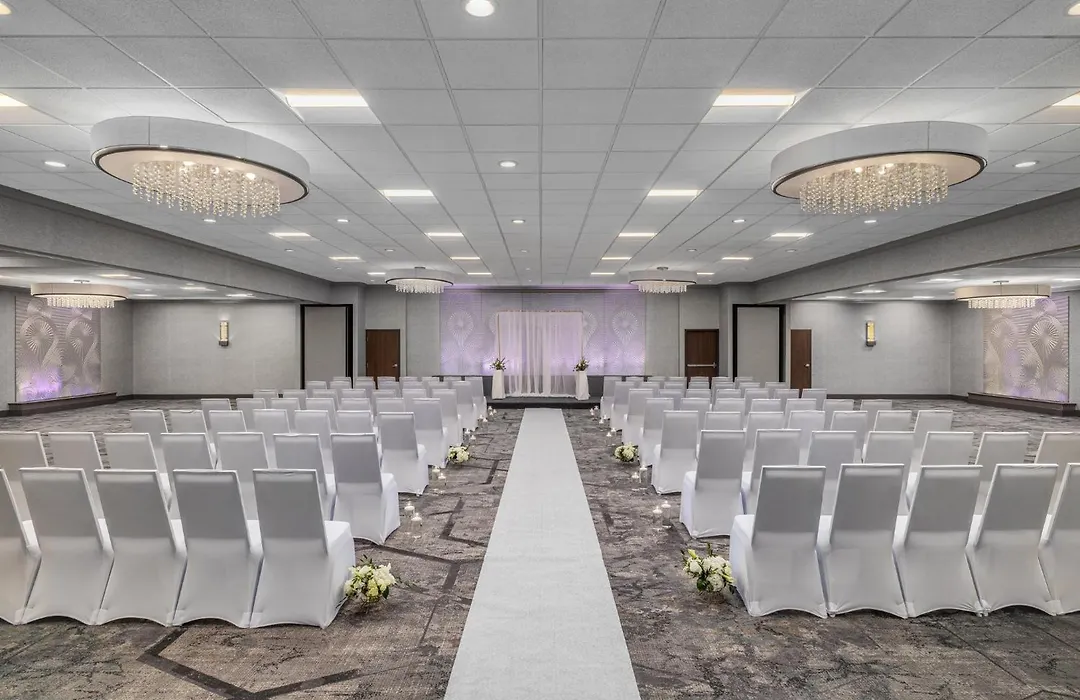 Holiday Inn Coralville - Iowa City By Ihg-1
