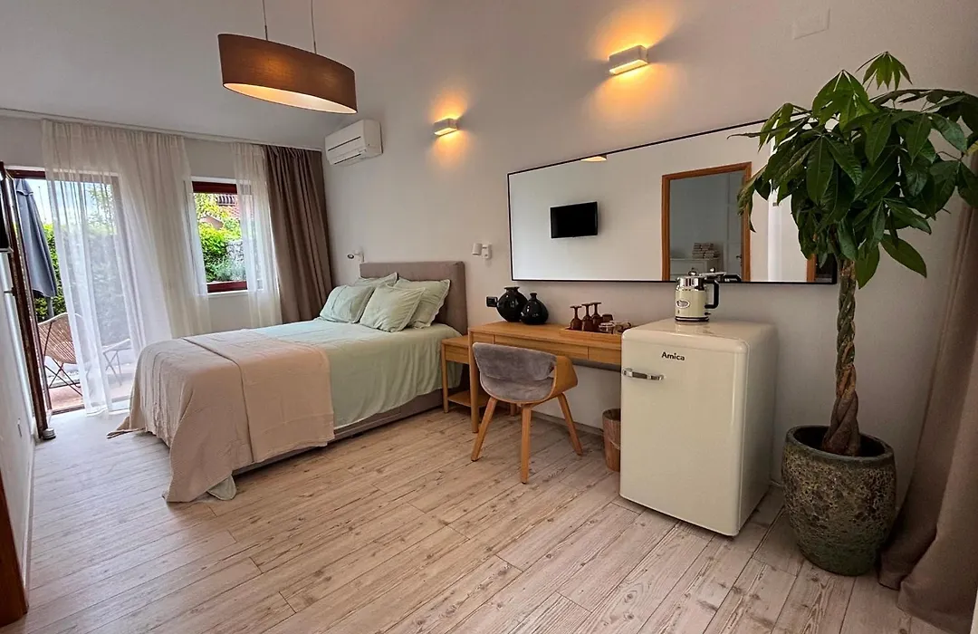 Villa B&B Marina & Parking Free-1
