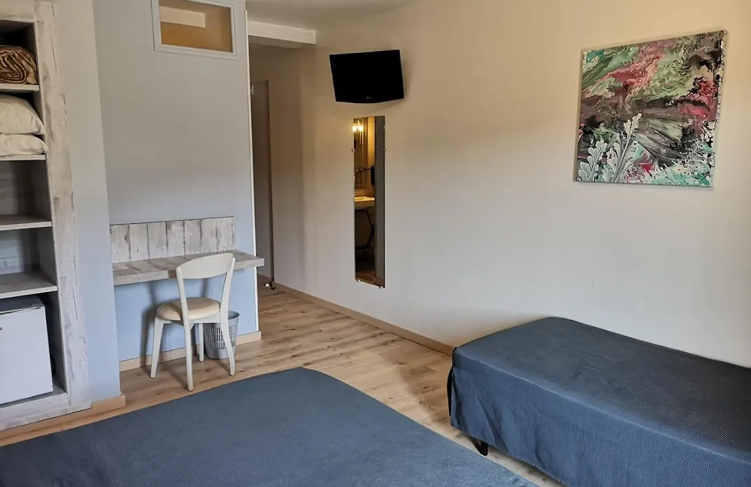 Hotel Cyrnea-1