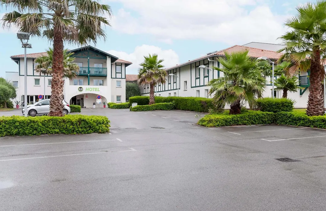 B&B Hotel Saint Jean De Luz-1