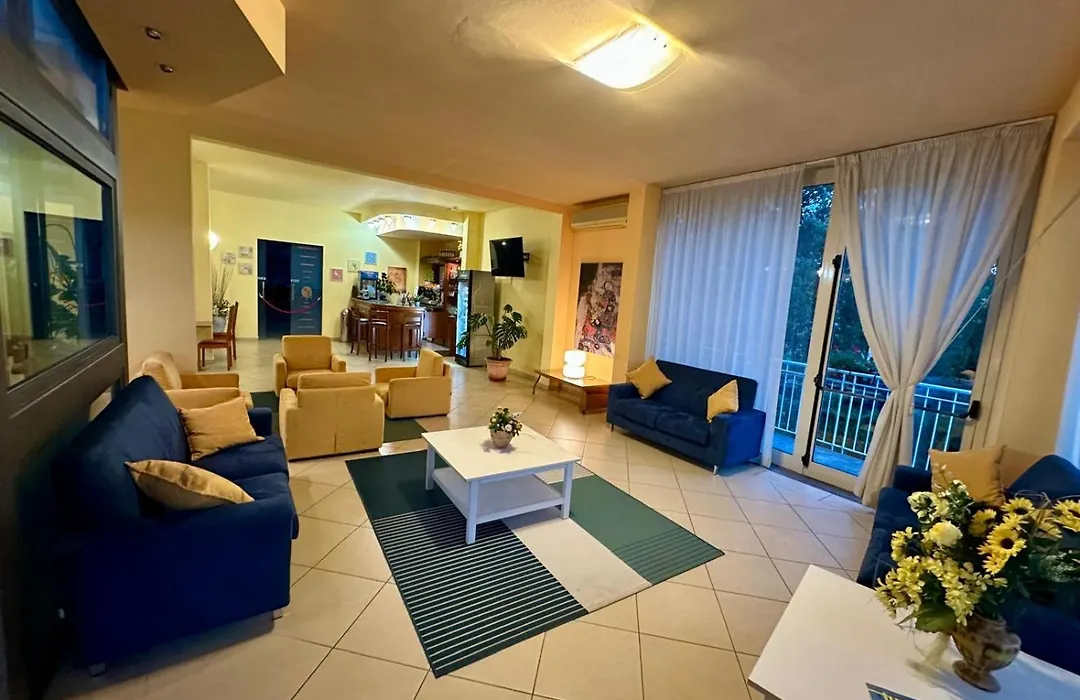 Hotel Florida Tirrenia-1