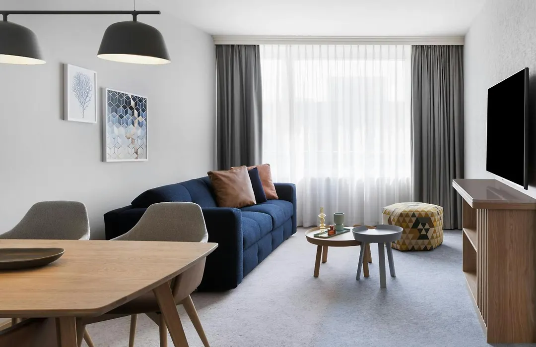 Courtyard By Marriott Zurich North-1