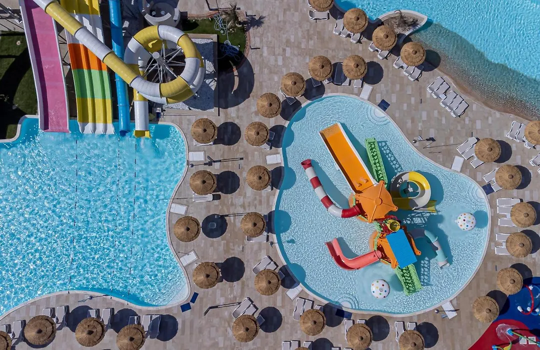 Amwaj Beach Club Abu Soma-1