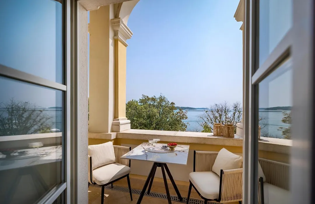Boutique Hotel Mauro-1