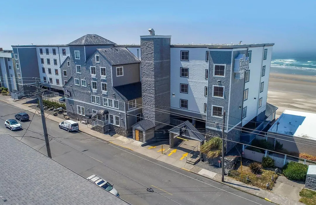 Elizabeth Oceanfront Suites, An Ascend Collection Hotel-1