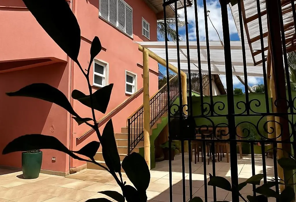 Pousada Casa Rosada Ilhabela-1