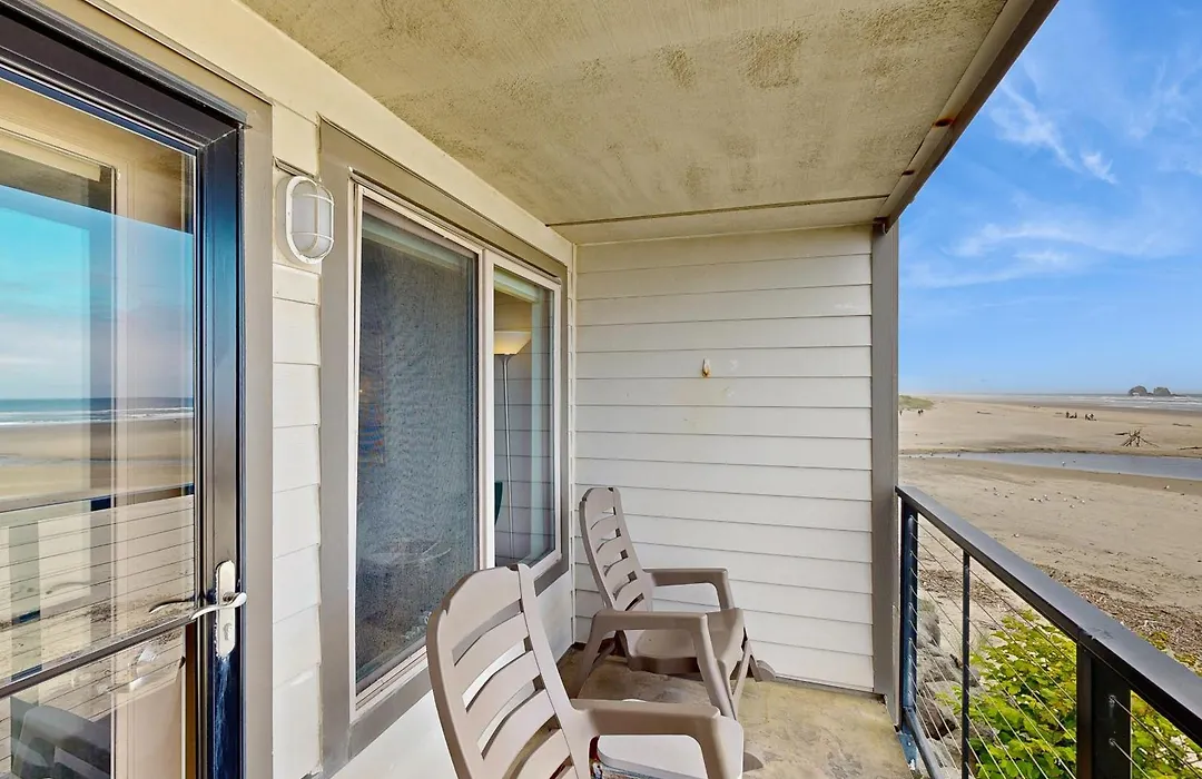 Ocean View Vacay-1
