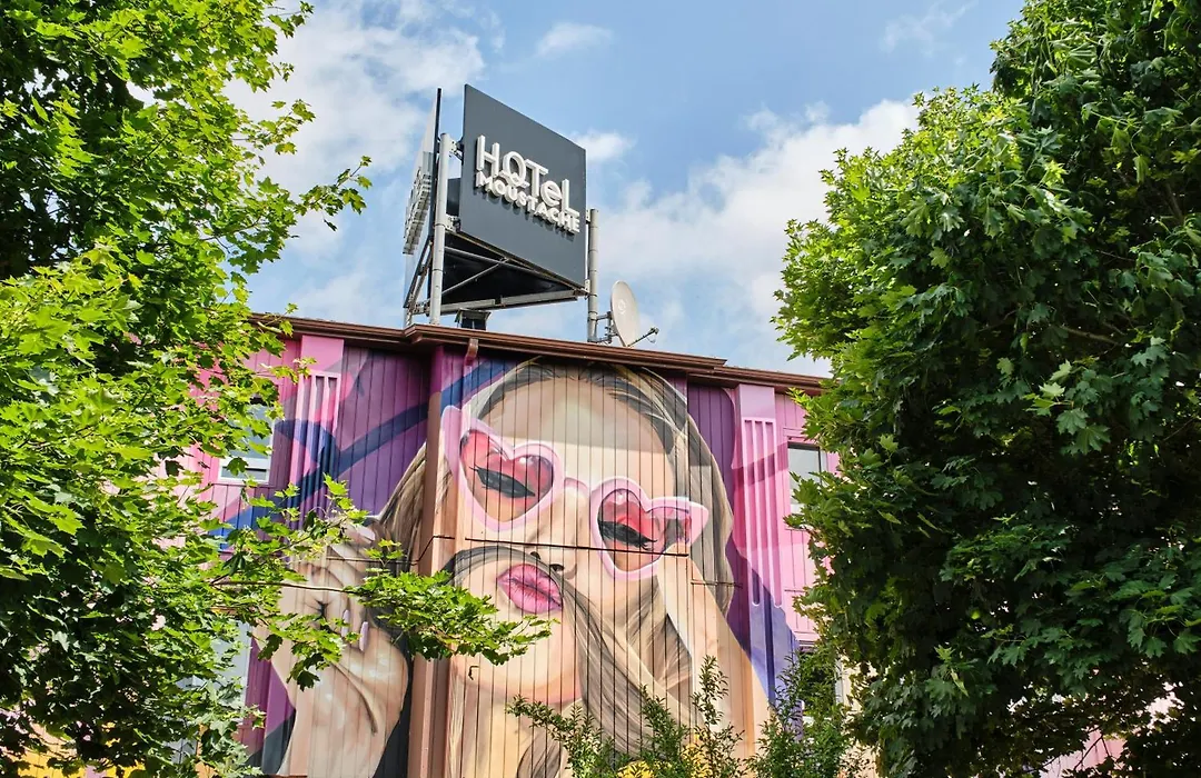 Hôtel Moustache Lille - Seclin-1