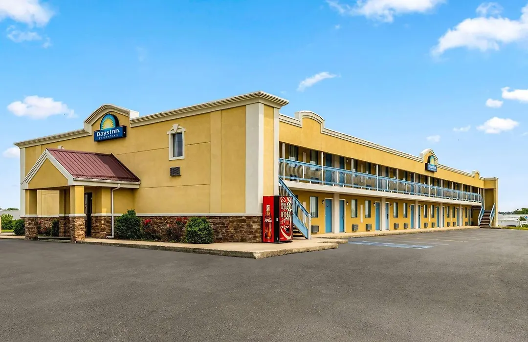 Days Inn By Wyndham Fort Wayne-1