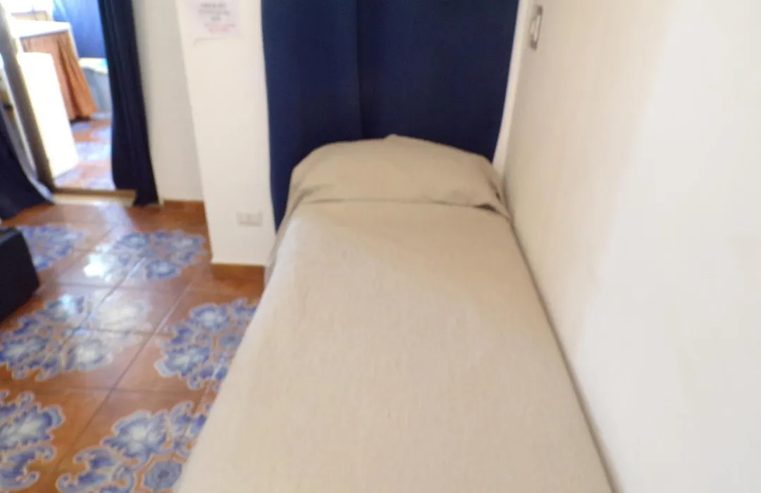 Nuova Aurora Rent Rooms-1