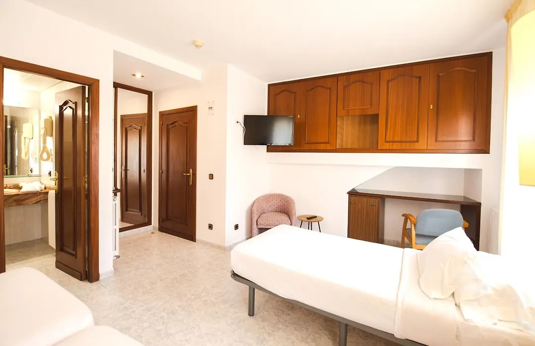 Hotel Placa-1