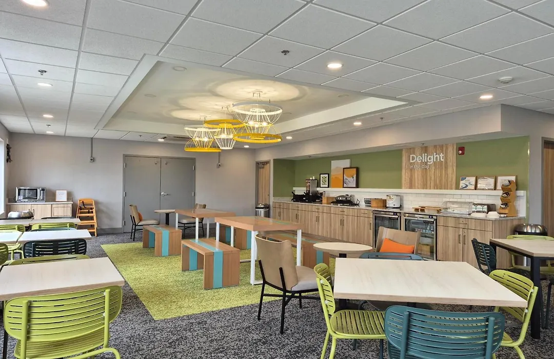 Spark By Hilton Lancaster-1