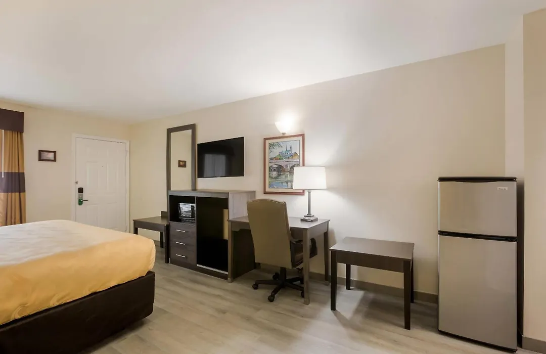 Quality Inn & Suites Greensboro Near Lake Oconee-1