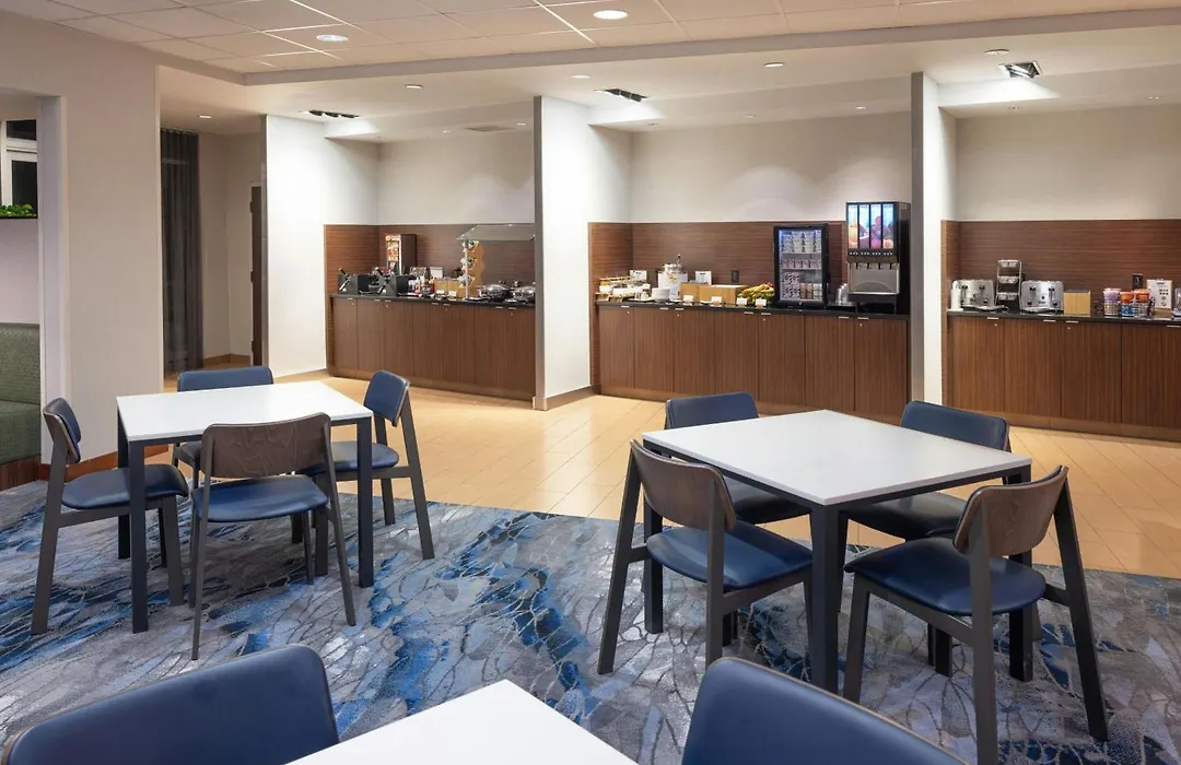 Fairfield Inn & Suites By Marriott Springfield Northampton/Amherst-1