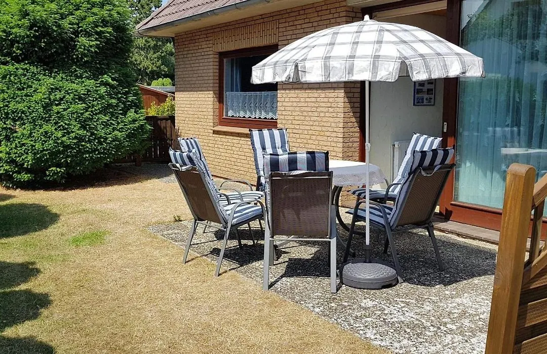 Ferienwohnung Floppy Hansi Fewo 4 EG-1