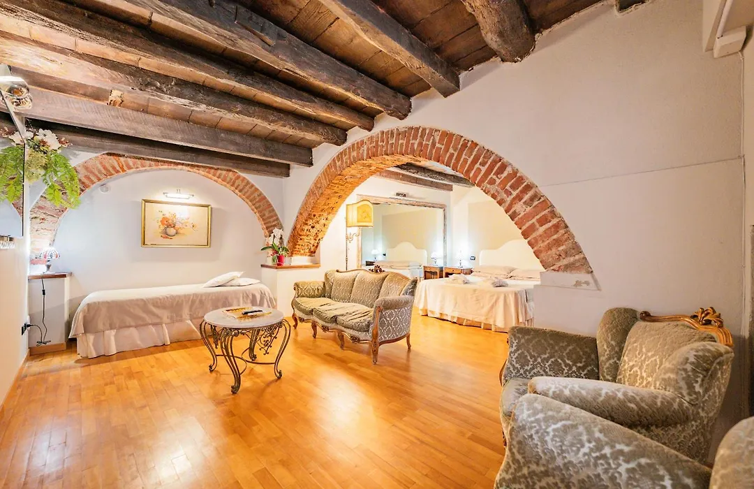 Antico Palazzo-1