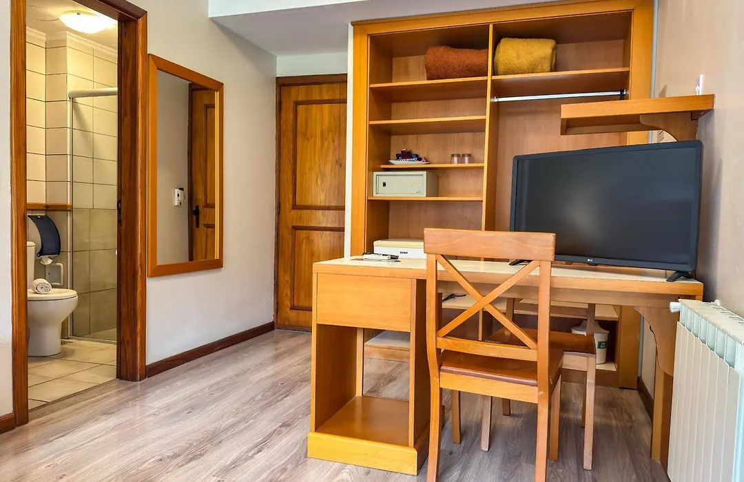 Hotel Tissiani Canela-1