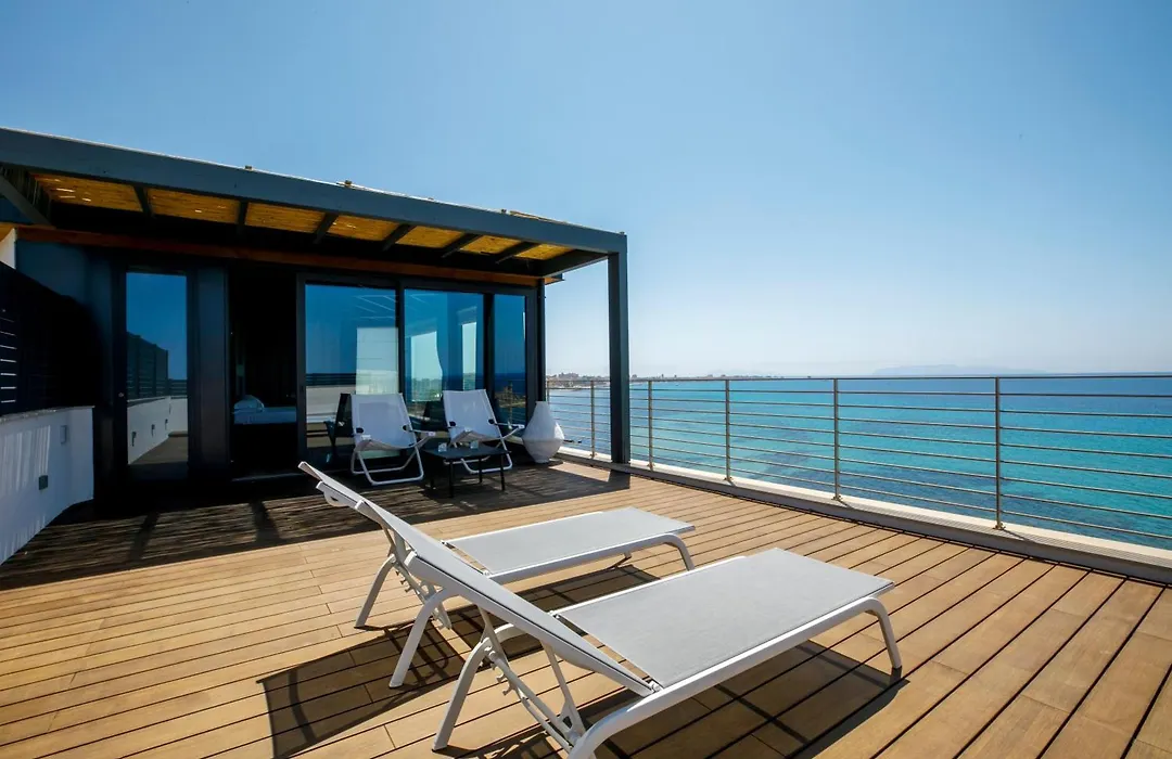 Hotel Punta Tipa-1