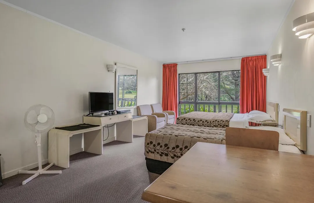 Capital Lodge Motor Inn-1