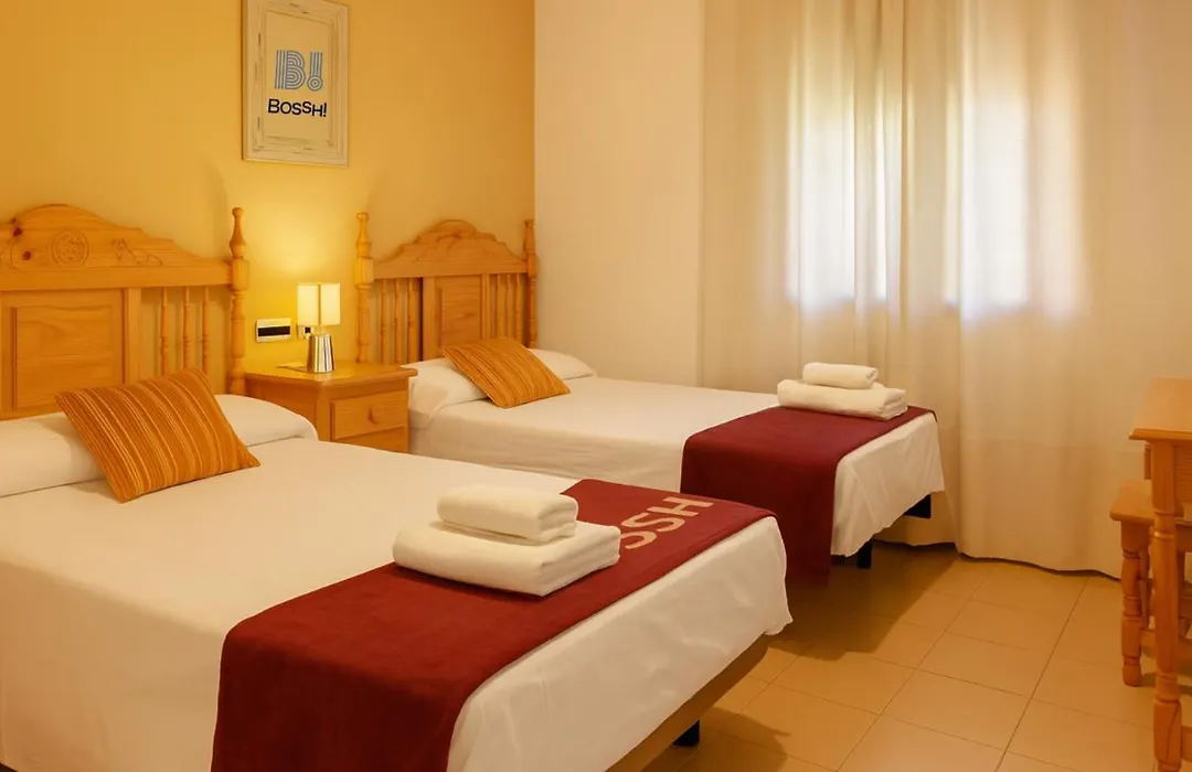 Hostal Valdepeñas by Bossh Hotels-1
