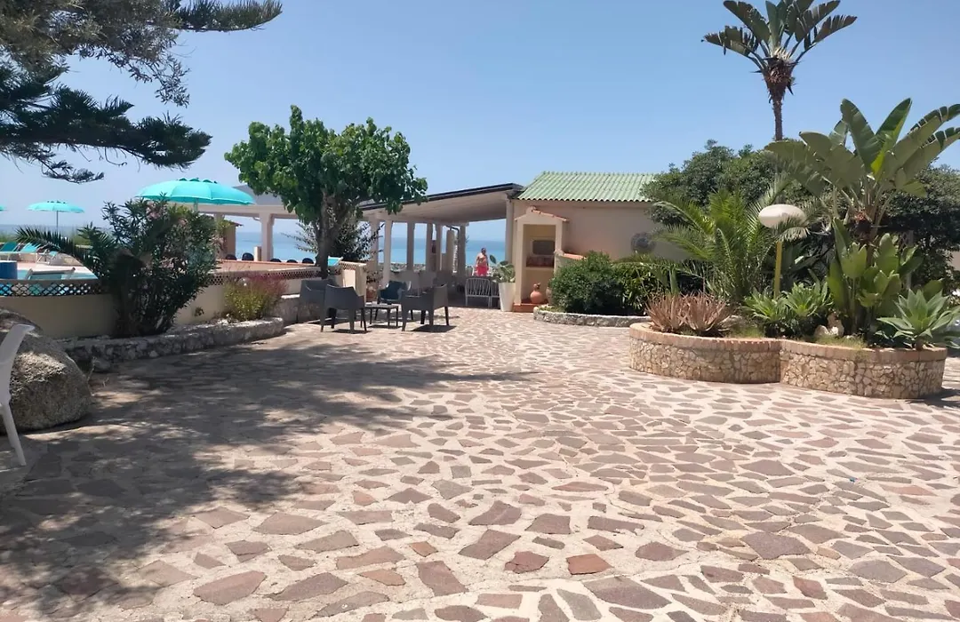 Villaggio Athragon-1