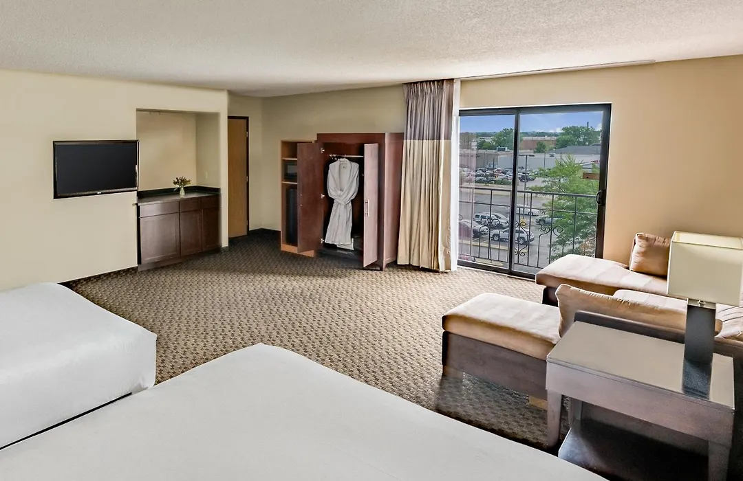 Hyatt Regency Green Bay-1