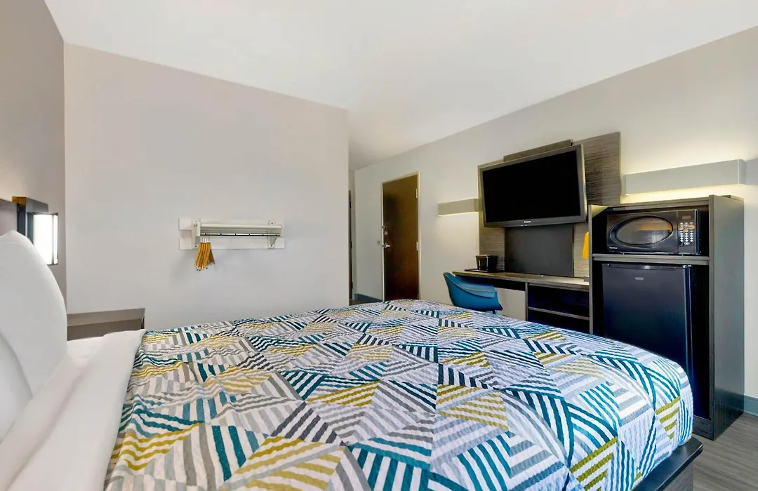 Motel 6-Marble Falls, Tx-1