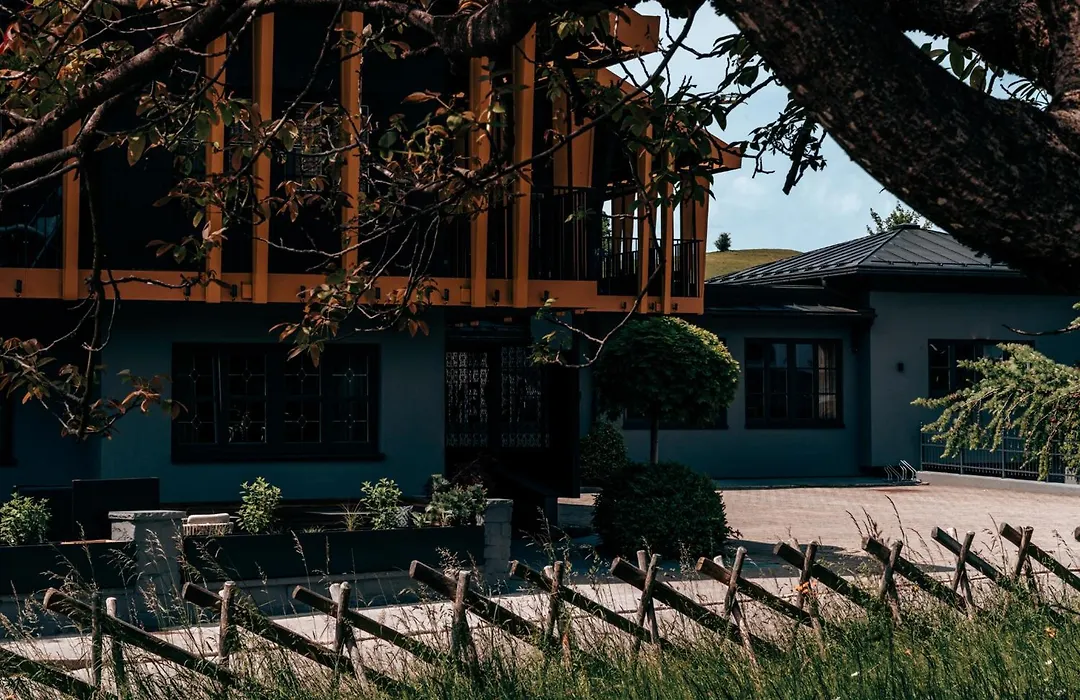 Hotel Alpenkönig-1