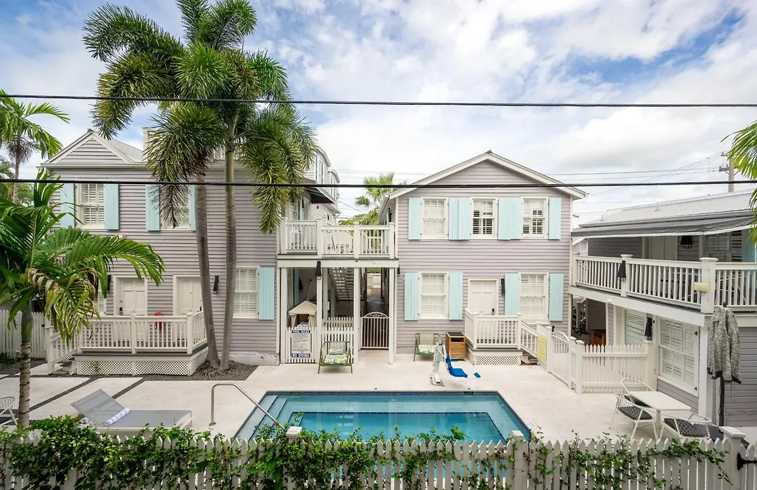 Fitch Lodge - Key West Historic Inns-1