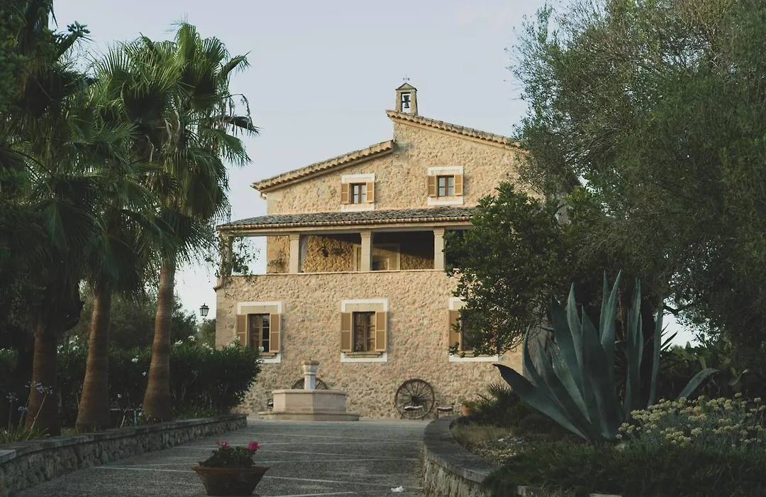 Fincahotel Can Estades-1