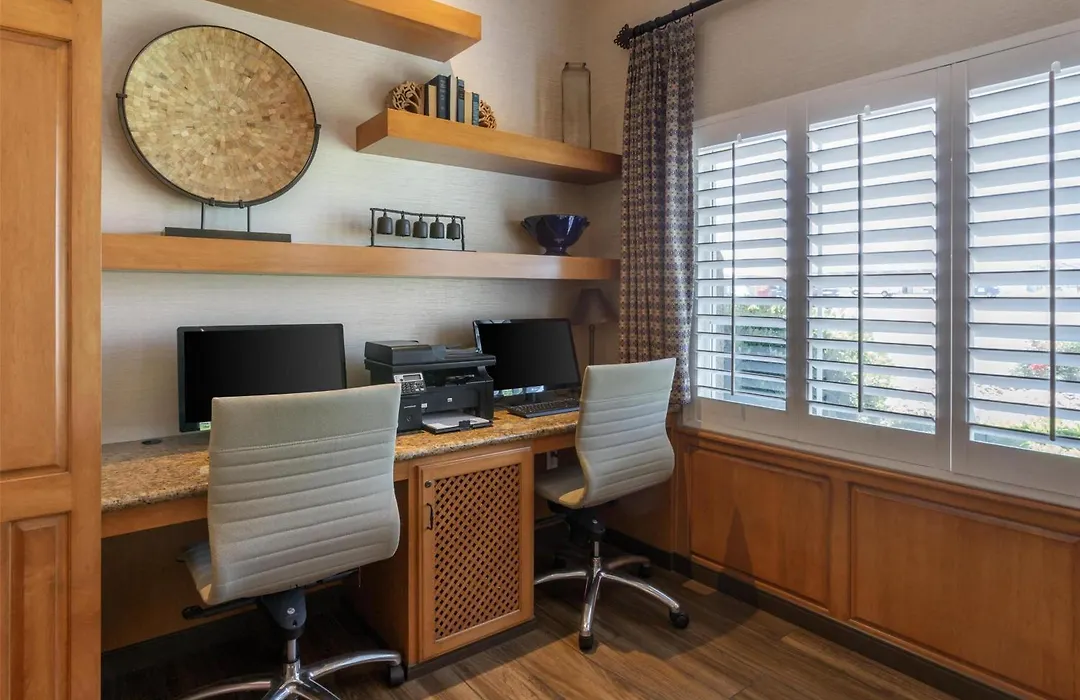 Best Western Plus A Wayfarer'S Inn & Suites-1