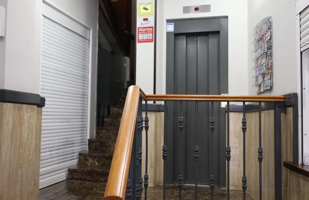 Hostal Victoria-1