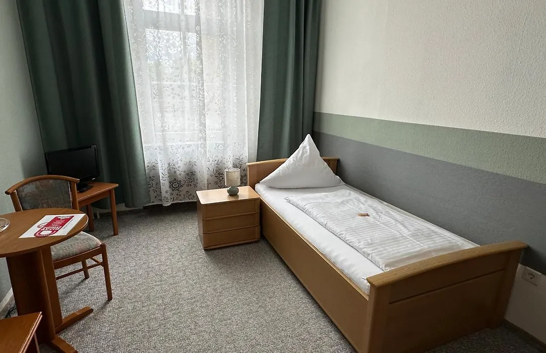 Hotel "Stadt Koethen"-1