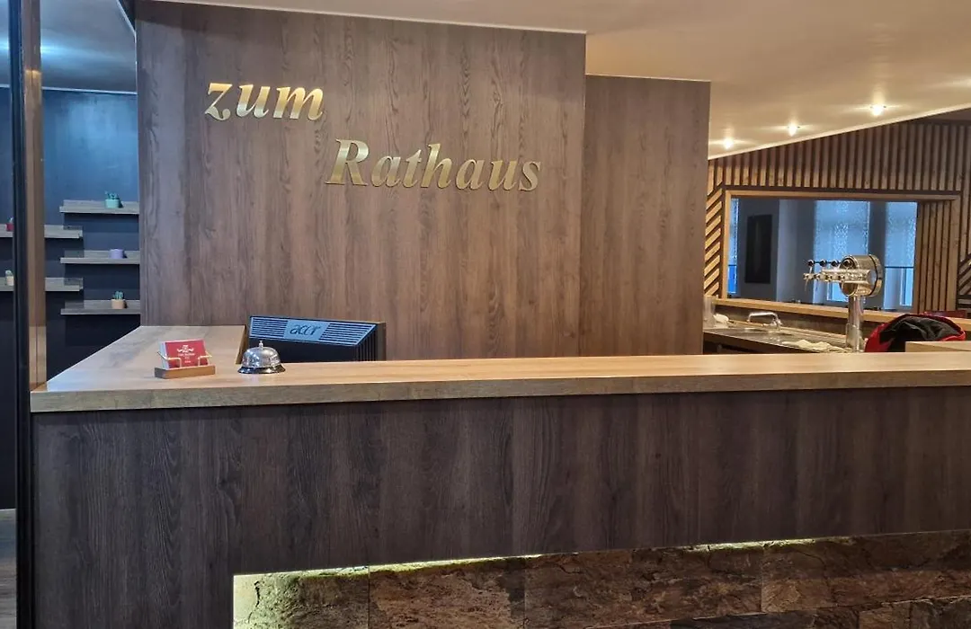 Stadt-Gut-Hotel Zum Rathaus-1
