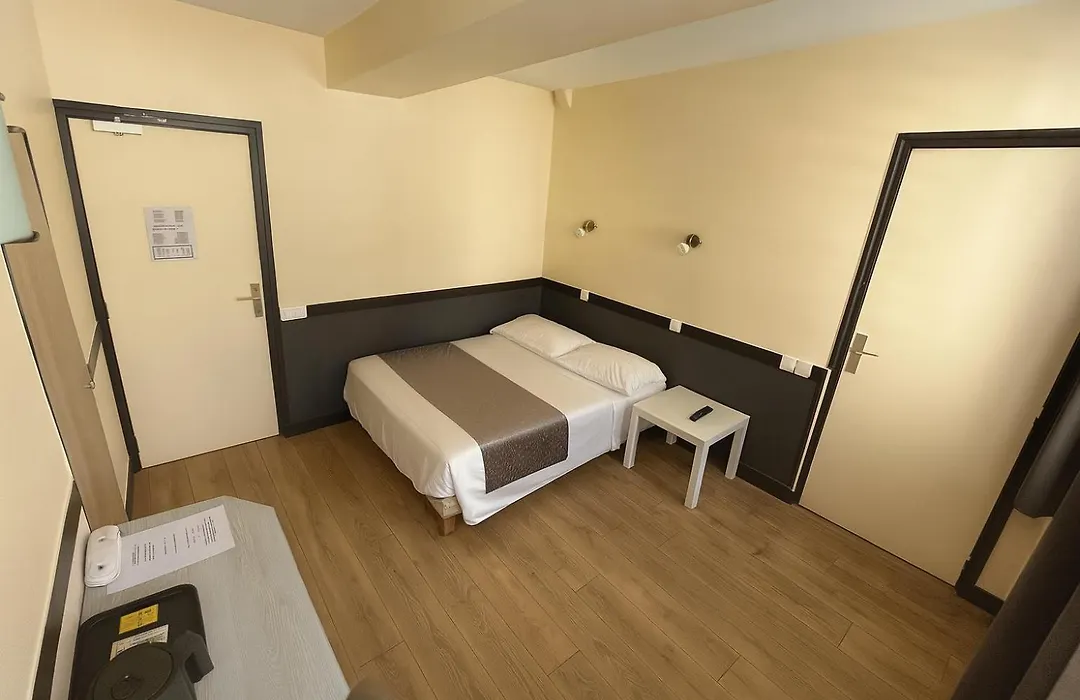 Hôtel des Bains 24h 7j Paris centre à 10 min-1