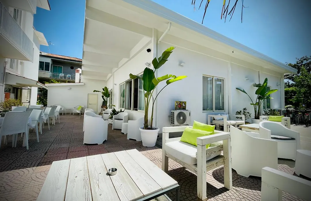 Minturnae Hotel-1