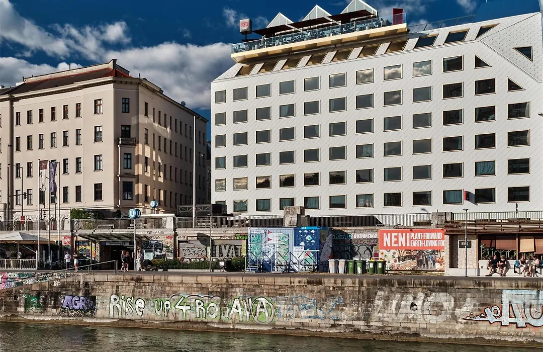 Radisson Red Hotel, Vienna-1