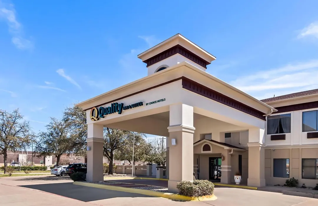 Quality Inn & Suites - Granbury-1